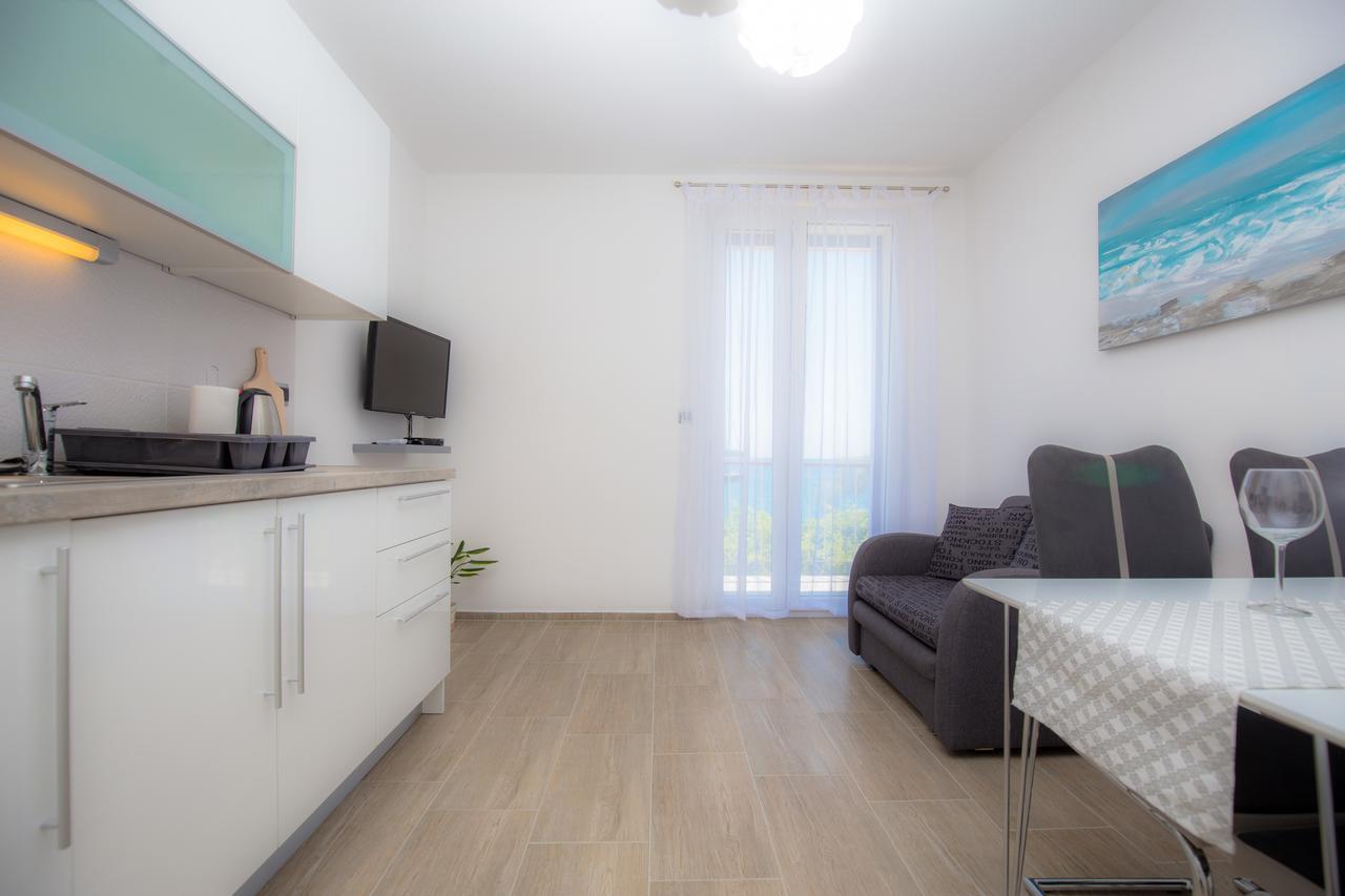 Apartamento Family Nizic Primošten Exterior foto